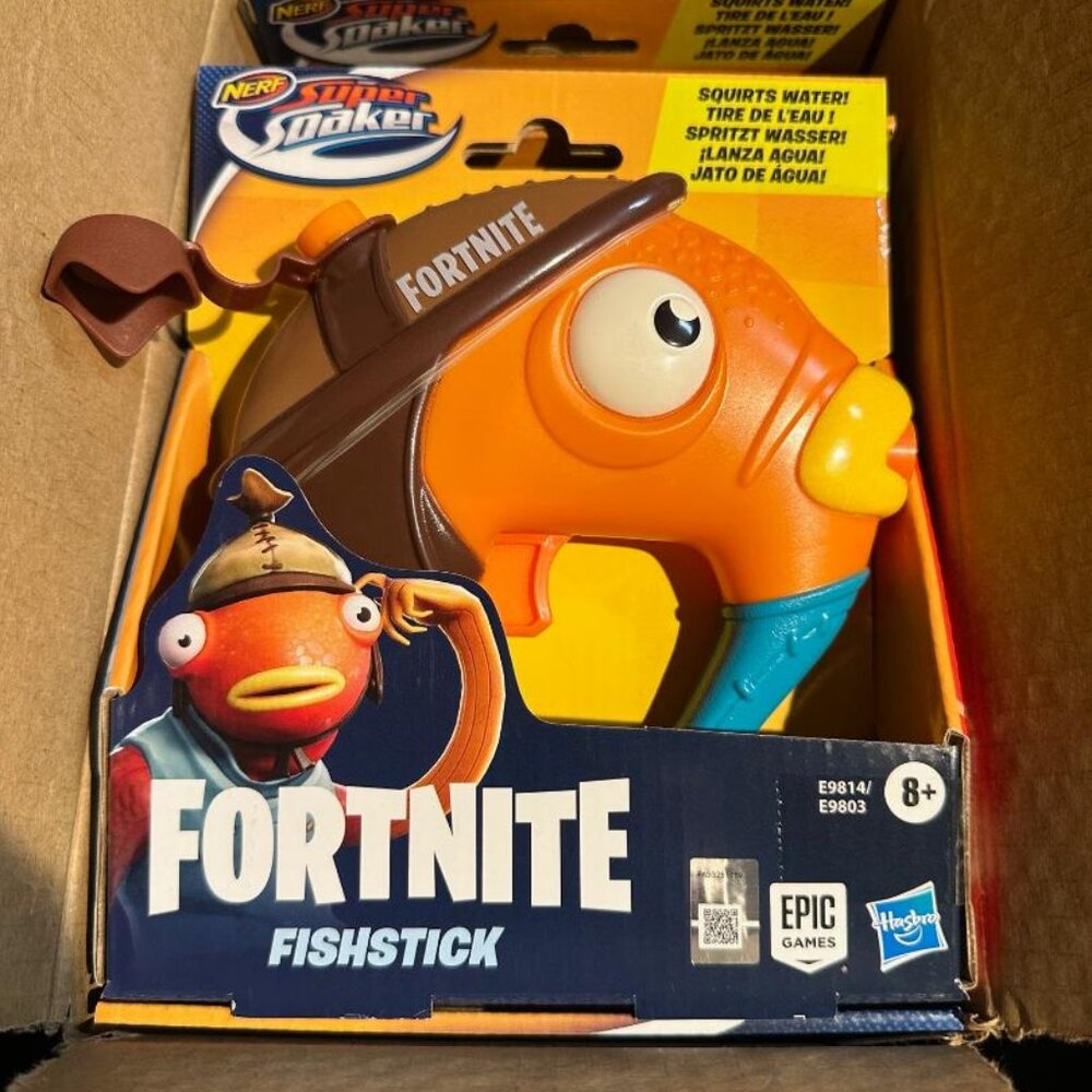 Nerf Super Soaker Fortnite Fishstick Water Blaster